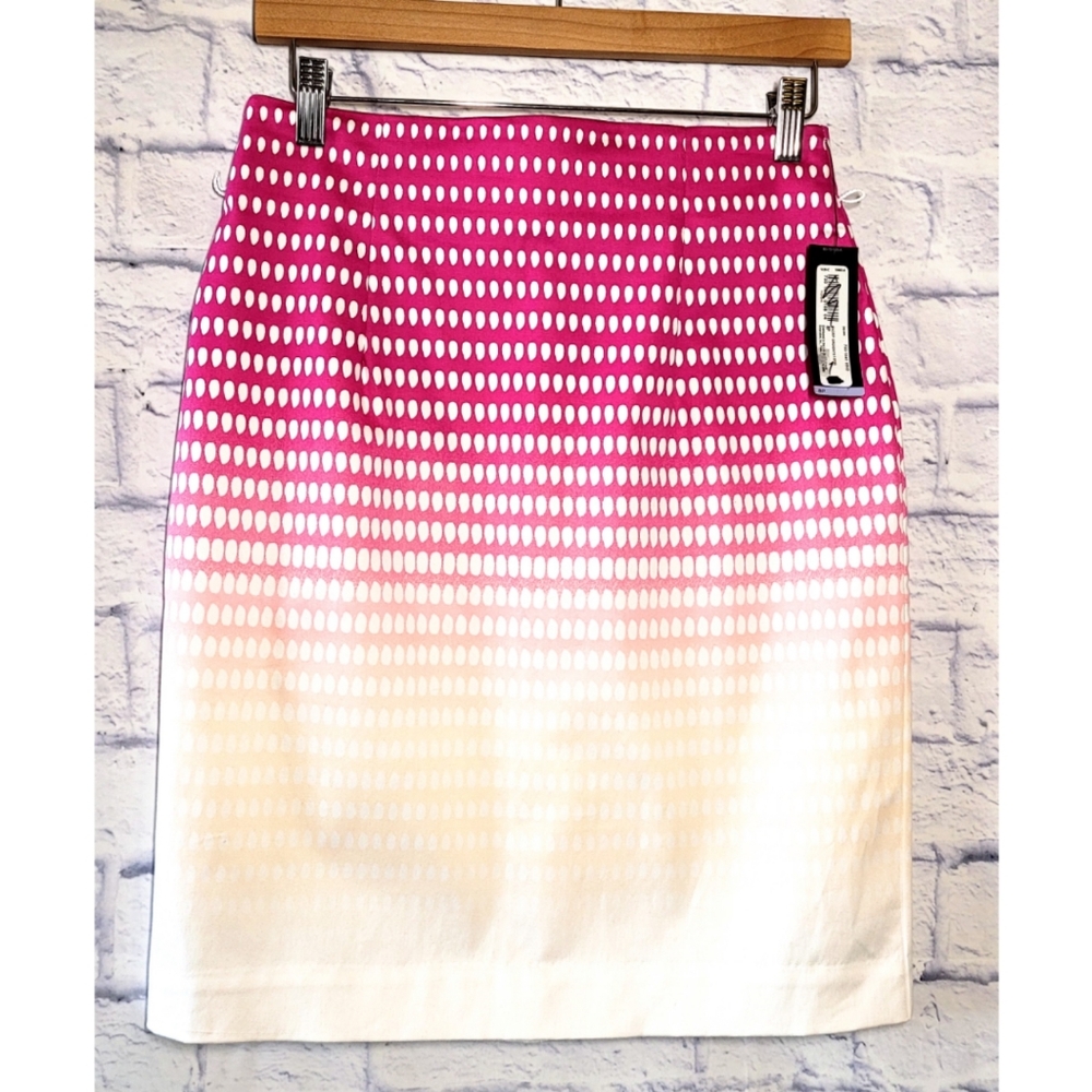 NEW WORTHINGTON Lightweight Stretch Cotton Poly Pencil Skirt Pink White Geo 8P